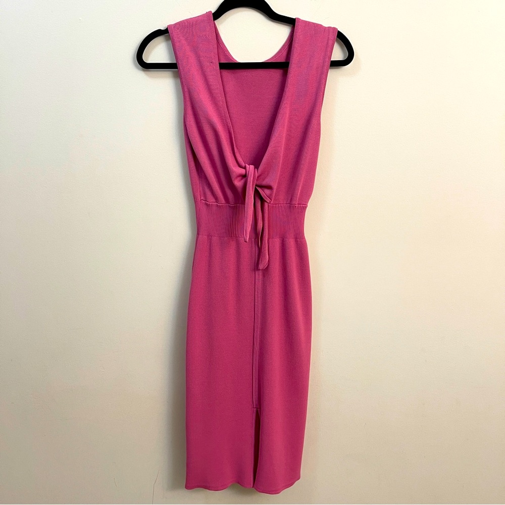 Eva Mendes for New York & Company Sleeveless Blouson Tied V-Back Knit Dress - XS - Picture 3 of 13